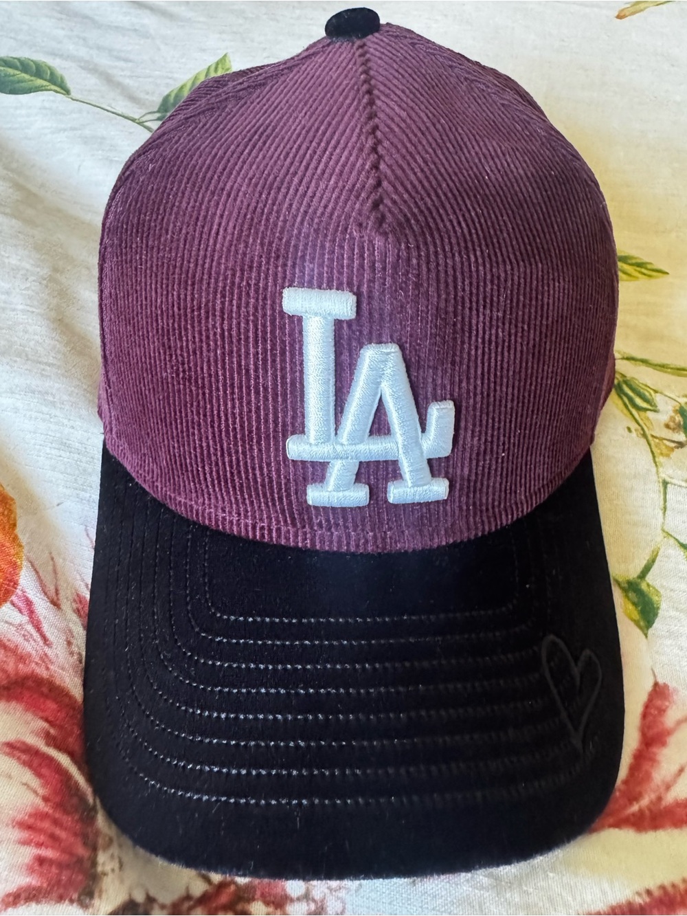 NWT DODGERS Corduroy Baseball Cap with LA Embroidery - Burgundy and Black
